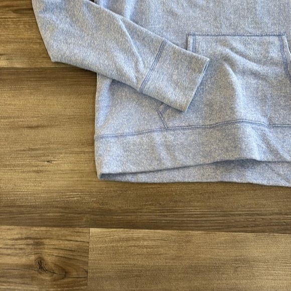 Womens The Southern Shirt Company Hoodie Size L Large Kangaroo Pockets Blue Soft - Picture 8 of 14